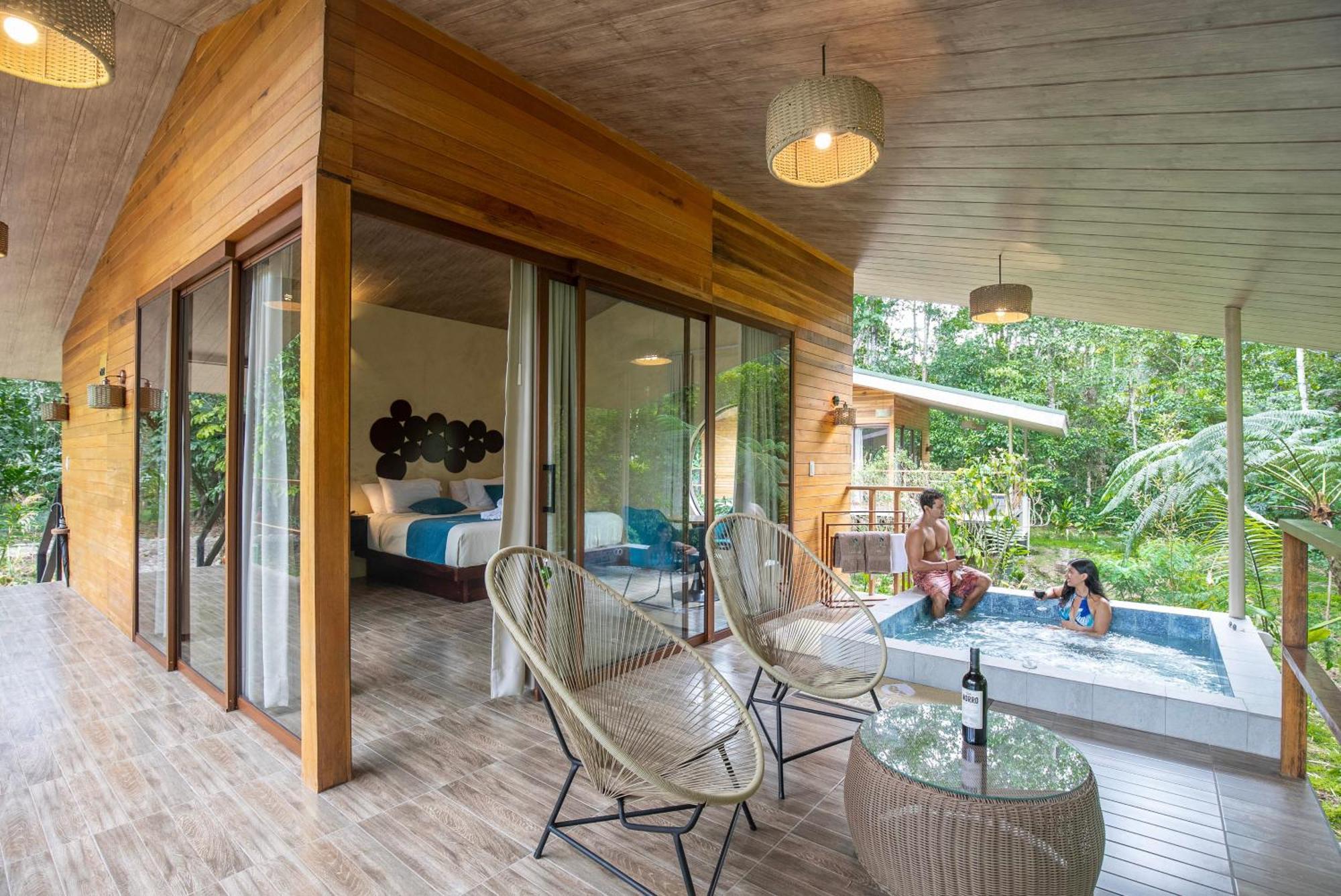 Hakuna Matata Amazon Lodge Archidona المظهر الخارجي الصورة